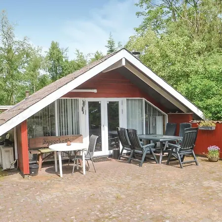 3 Bedroom Stunning Home In Ansager Ansager
