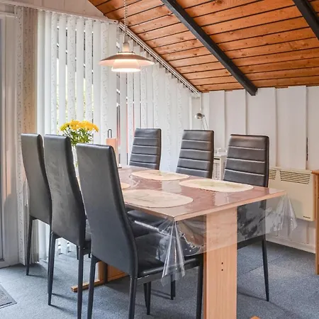 3 Bedroom Stunning Home In Ansager Ansager